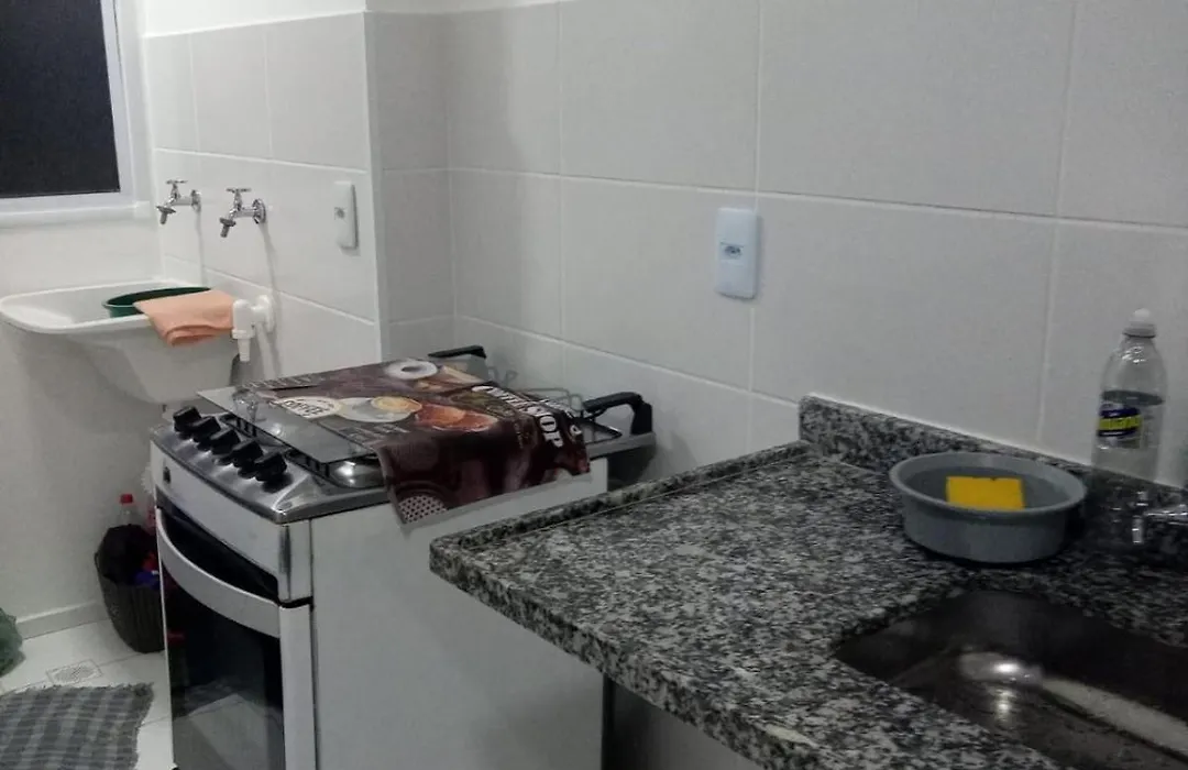 Apartamento mobiliado-1
